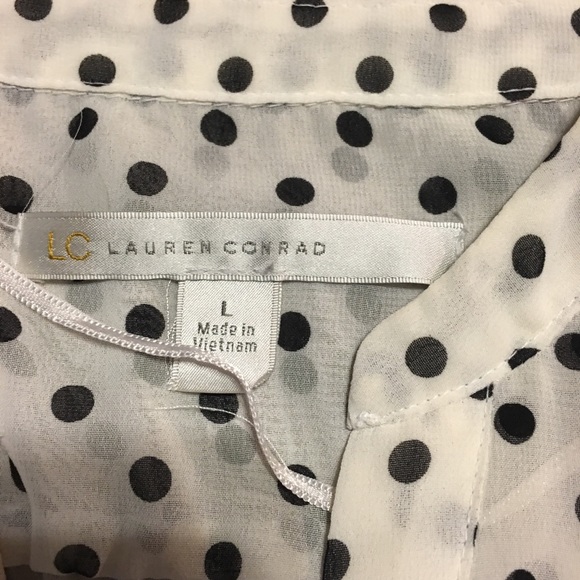 Beautiful polka dot sheer blouse - Picture 2 of 3